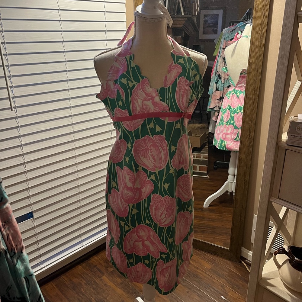 Vintage Lilly Pulitzer size 4, excellent condition! Fully lined!